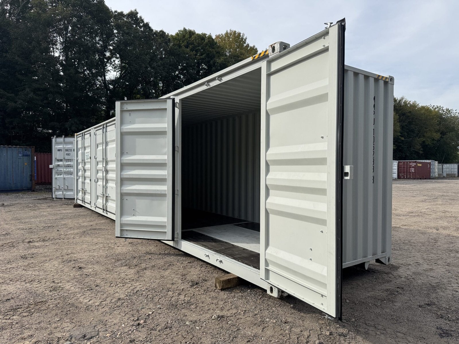 Container 40 Piedi High Cube con 4 Porte Laterali | Tenuta Stagna | One-Trip 2 Container 40 Piedi High Cube con 4 Porte Laterali | Tenuta Stagna | One-Trip - immagine 2