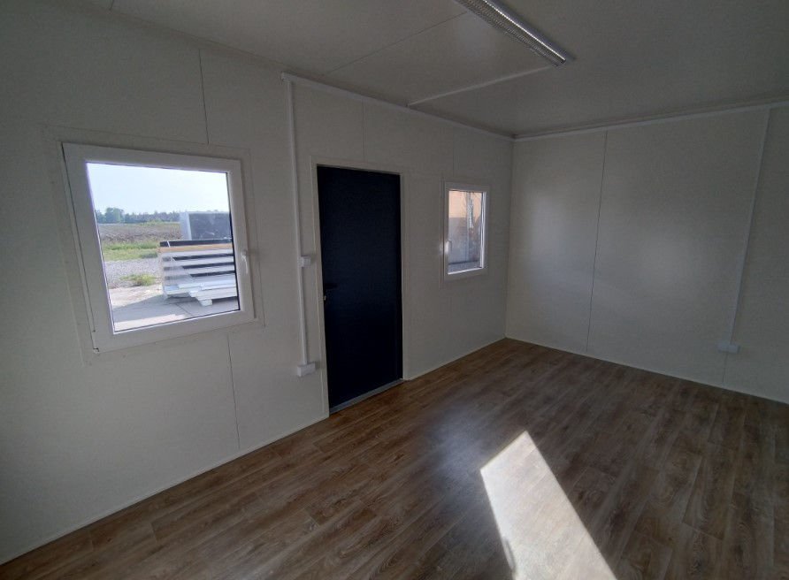 Container Ufficio 15 m² | Compatto e Funzionale per Uffici Temporanei 8 Container Ufficio 15 m² | Compatto e Funzionale per Uffici Temporanei - immagine 8