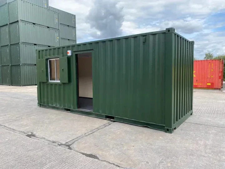 Container Ufficio Allestito 20 Piedi Isolato e Attrezzato 1 container ufficio allestito 20 piedi